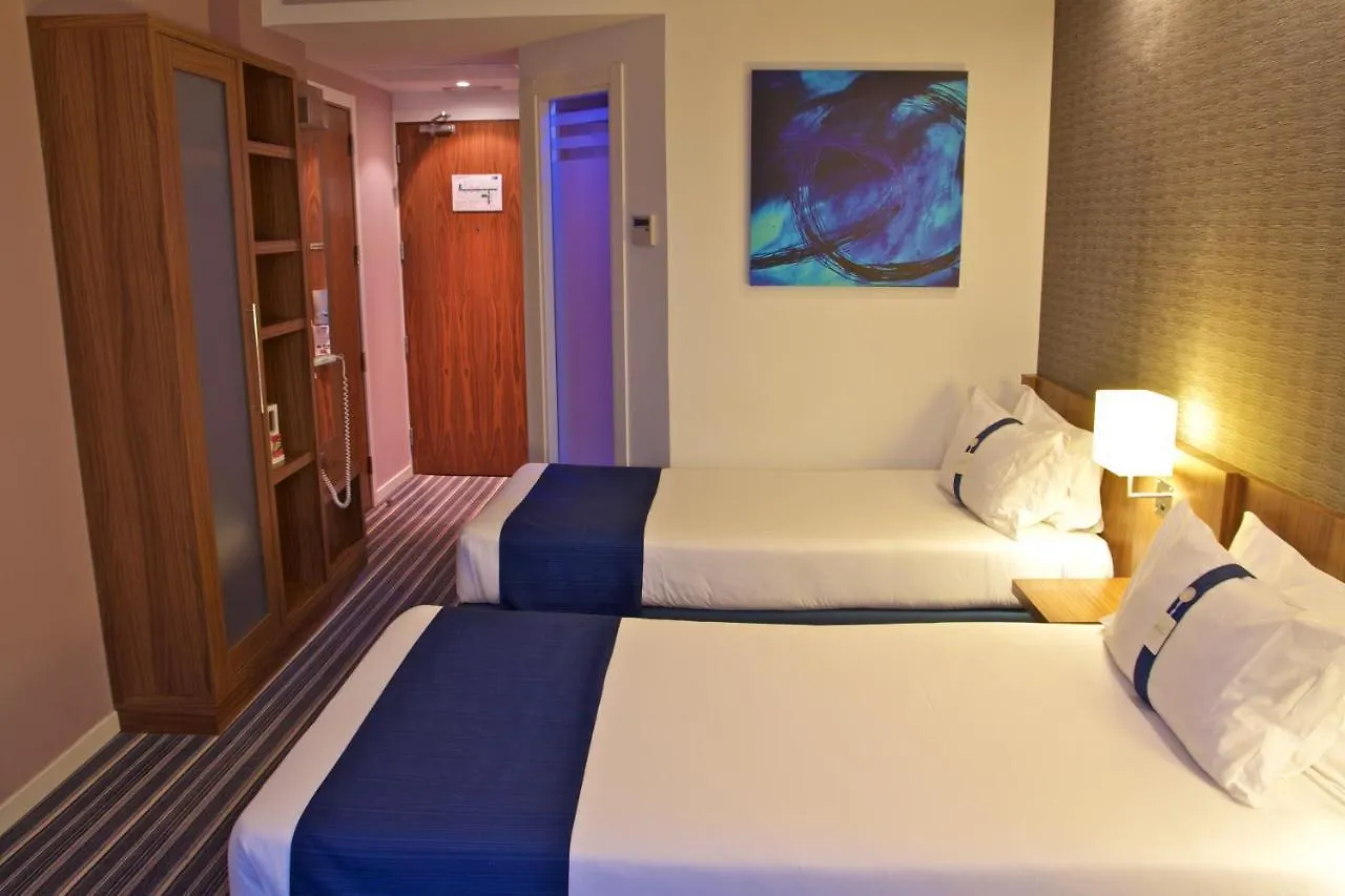*** Отель Holiday Inn Express Campo De Gibraltar-Barrios By Ihg Лос Барриос Испания