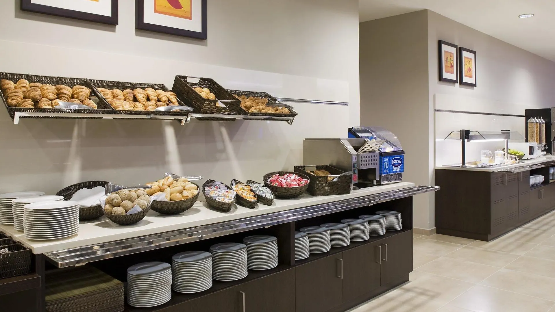 Holiday Inn Express Campo De Gibraltar-Barrios By Ihg Лос Барриос