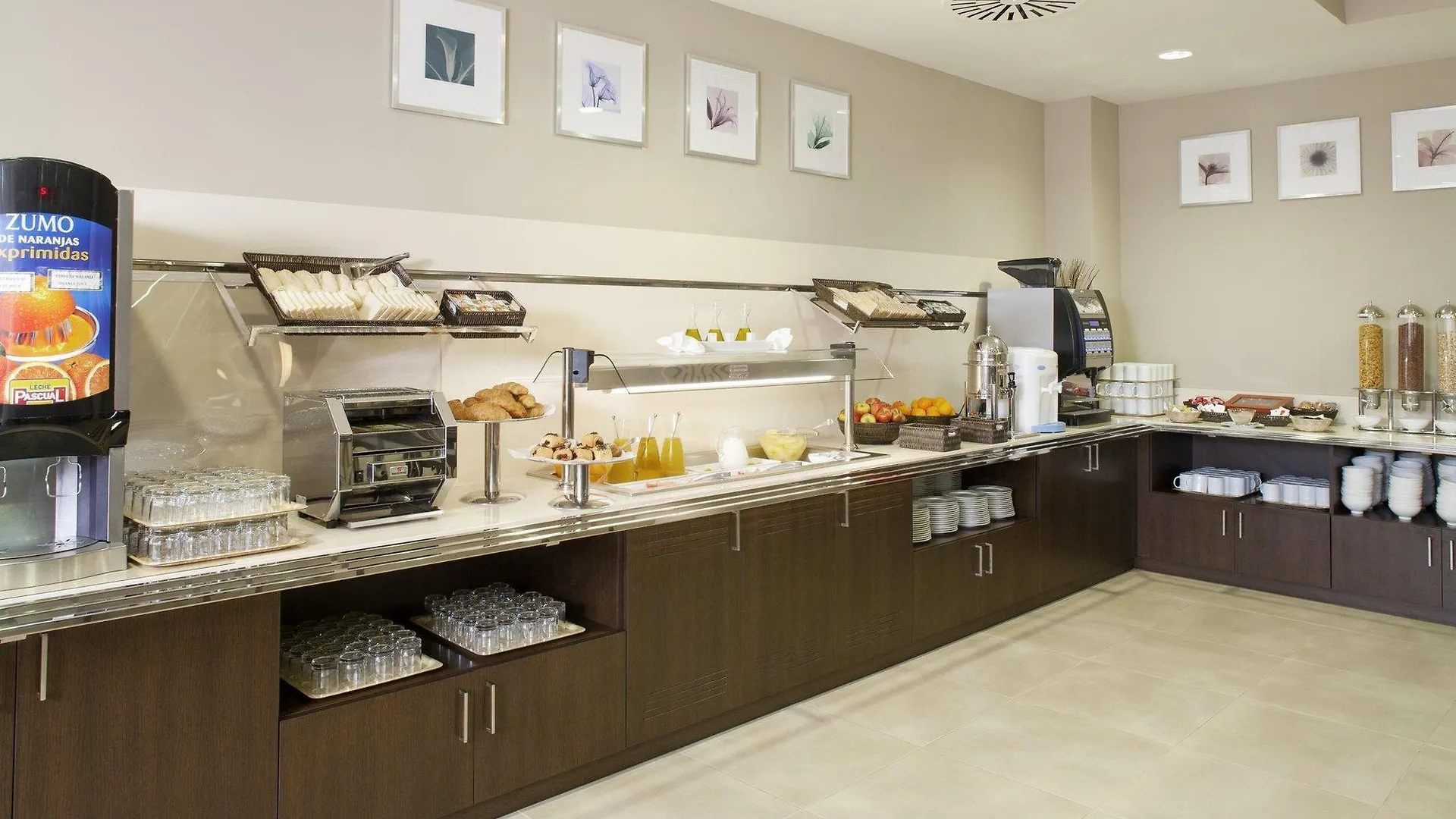 Holiday Inn Express Campo De Gibraltar-Barrios By Ihg Los Barrios