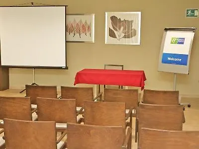 Holiday Inn Express Campo De Gibraltar-Barrios By Ihg Лос Барриос 3*,