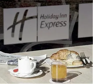 Holiday Inn Express Campo De Gibraltar-Barrios By Ihg Лос Барриос 3*,