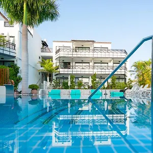 vanila-garden-hotel.in-canary-islands.com/