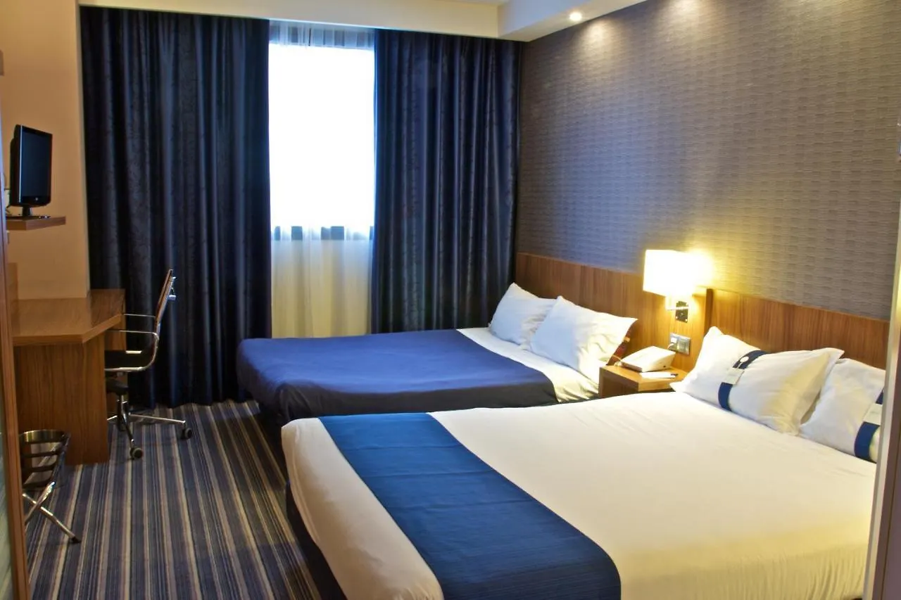 Holiday Inn Express Campo De Gibraltar-Barrios By Ihg Los Barrios Hotel