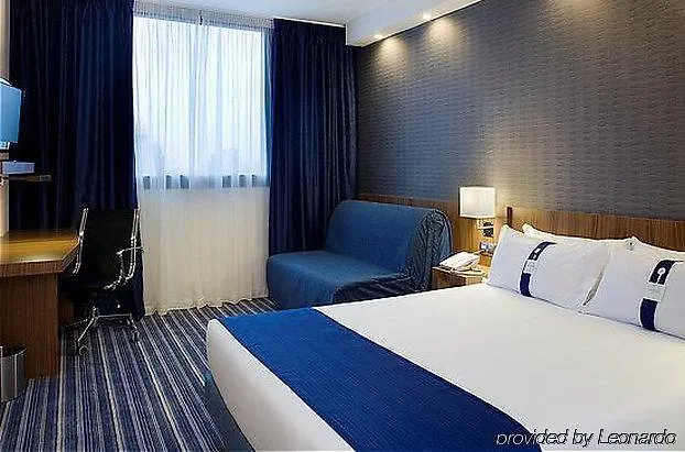 Holiday Inn Express Campo De Gibraltar-Barrios By Ihg Los Barrios Hotel