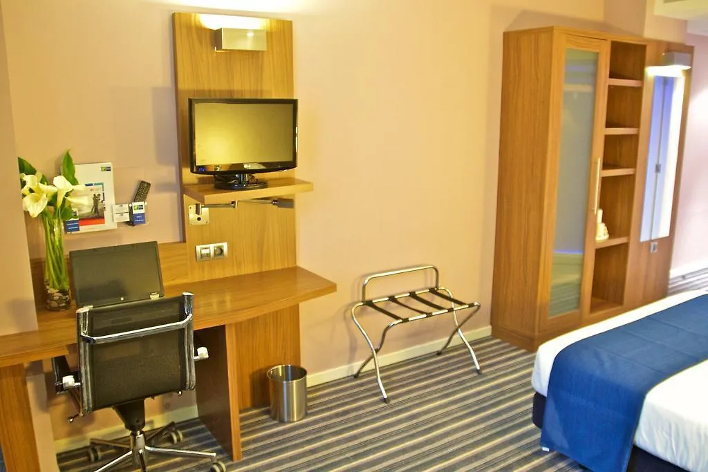 Holiday Inn Express Campo De Gibraltar-Barrios By Ihg Los Barrios