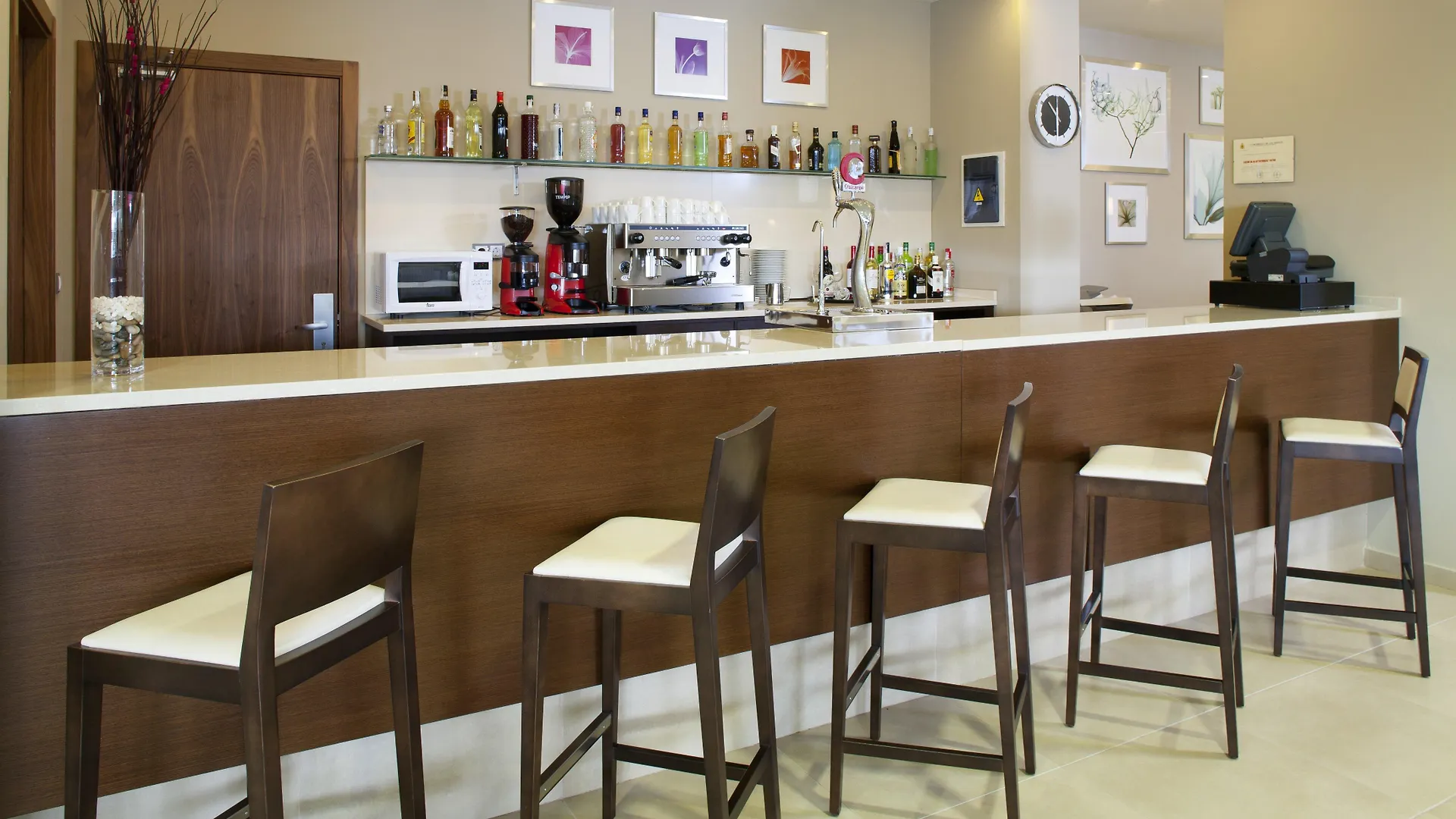 Holiday Inn Express Campo De Gibraltar-Barrios By Ihg Los Barrios